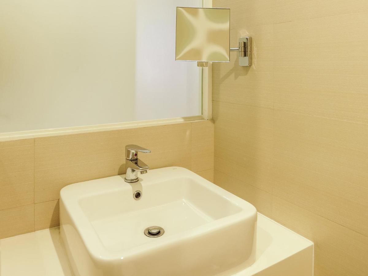 Go Hotels Manila Airport Road Paranaque City Екстер'єр фото