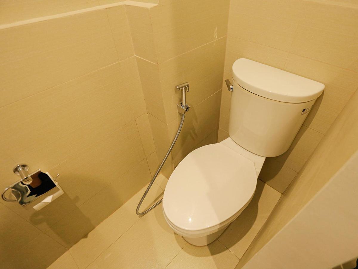 Go Hotels Manila Airport Road Paranaque City Екстер'єр фото