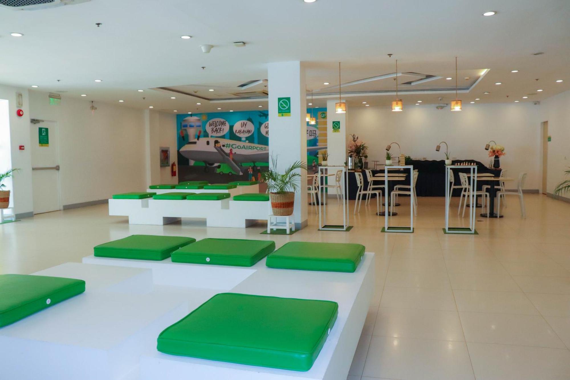Go Hotels Manila Airport Road Paranaque City Екстер'єр фото