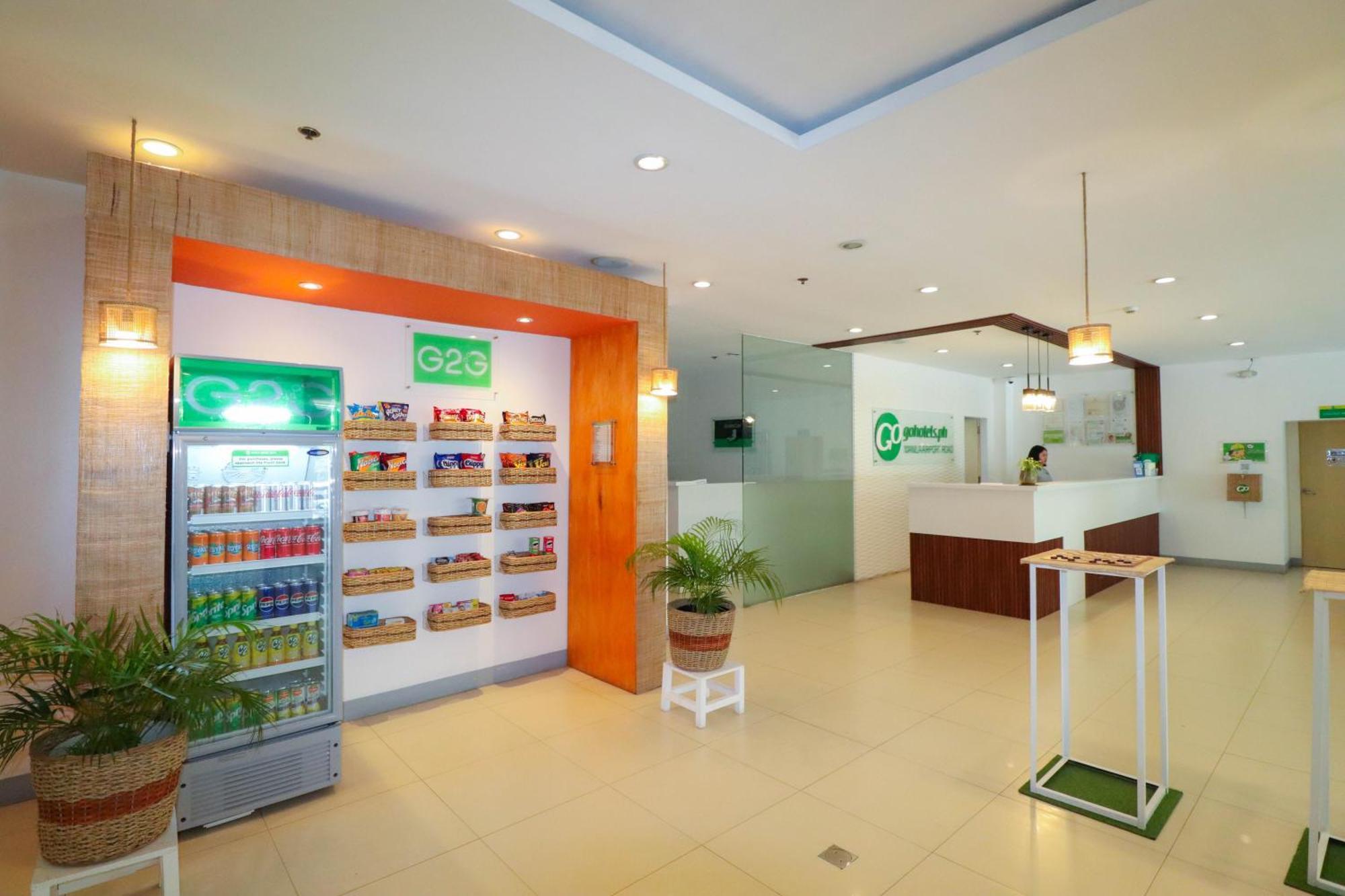 Go Hotels Manila Airport Road Paranaque City Екстер'єр фото